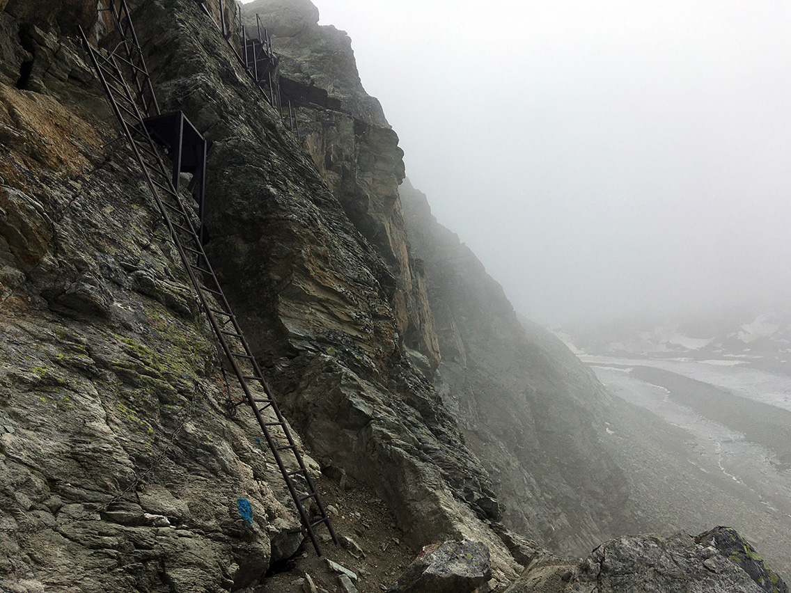 haute-route-4-pas-de-chevres-ladders