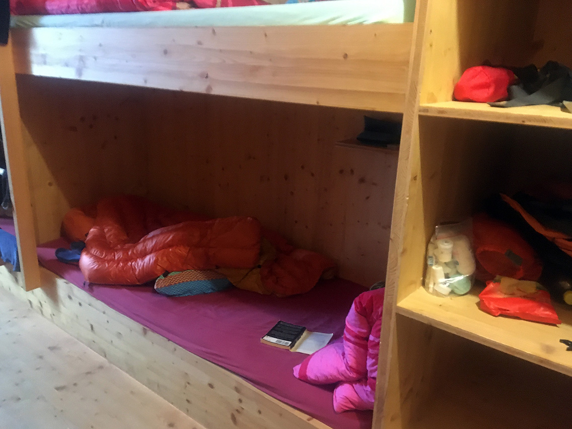 haute-route-5-cabane-de-moiry-dorm