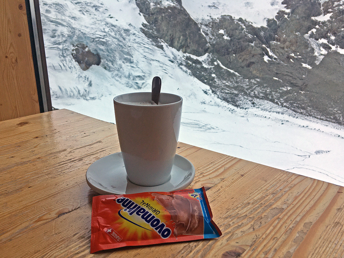 haute-route-5-cabane-de-moiry-ovomaltine