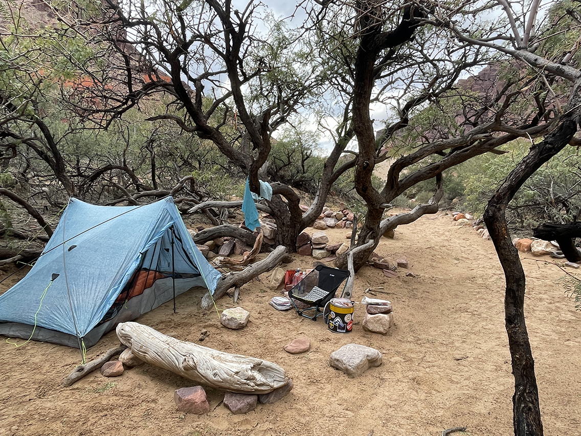 grand-canyon-escalante-route-gear-tent