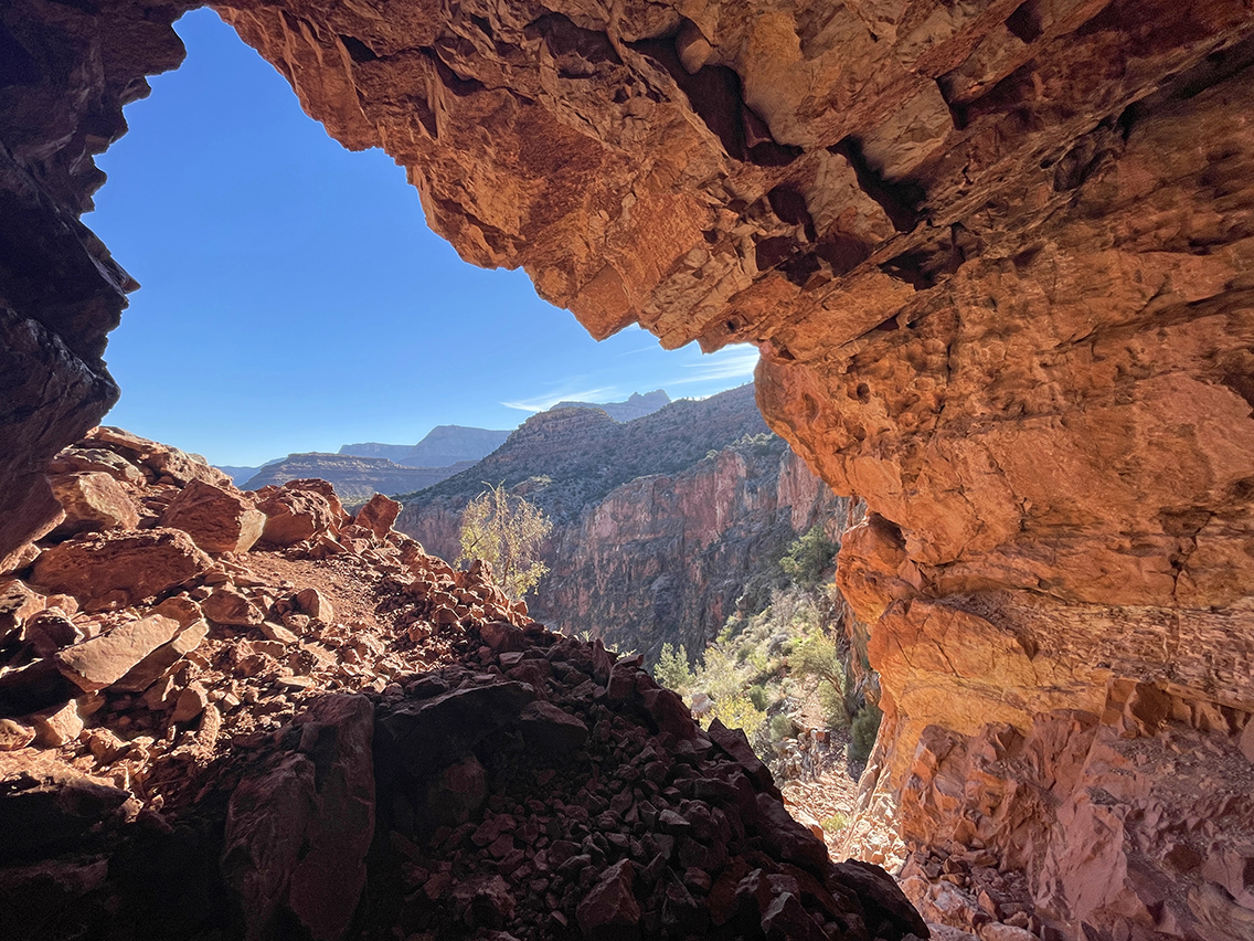 grand-canyon-escalante-route-grandview-mine