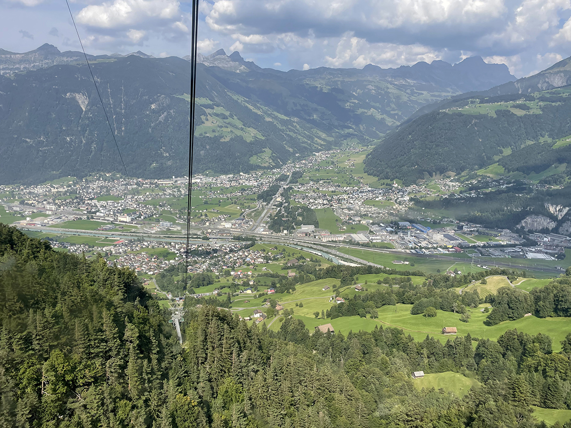 Via Alpina 1 Altdorf Seilbahn