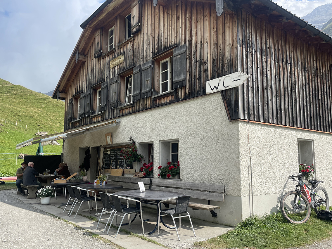 Via Alpina-Blackenalp-hutte.jpeg